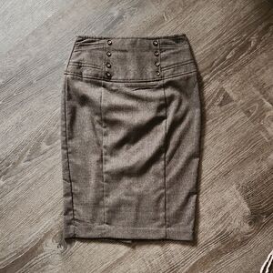 Elegant Brown High-Waisted Skirt